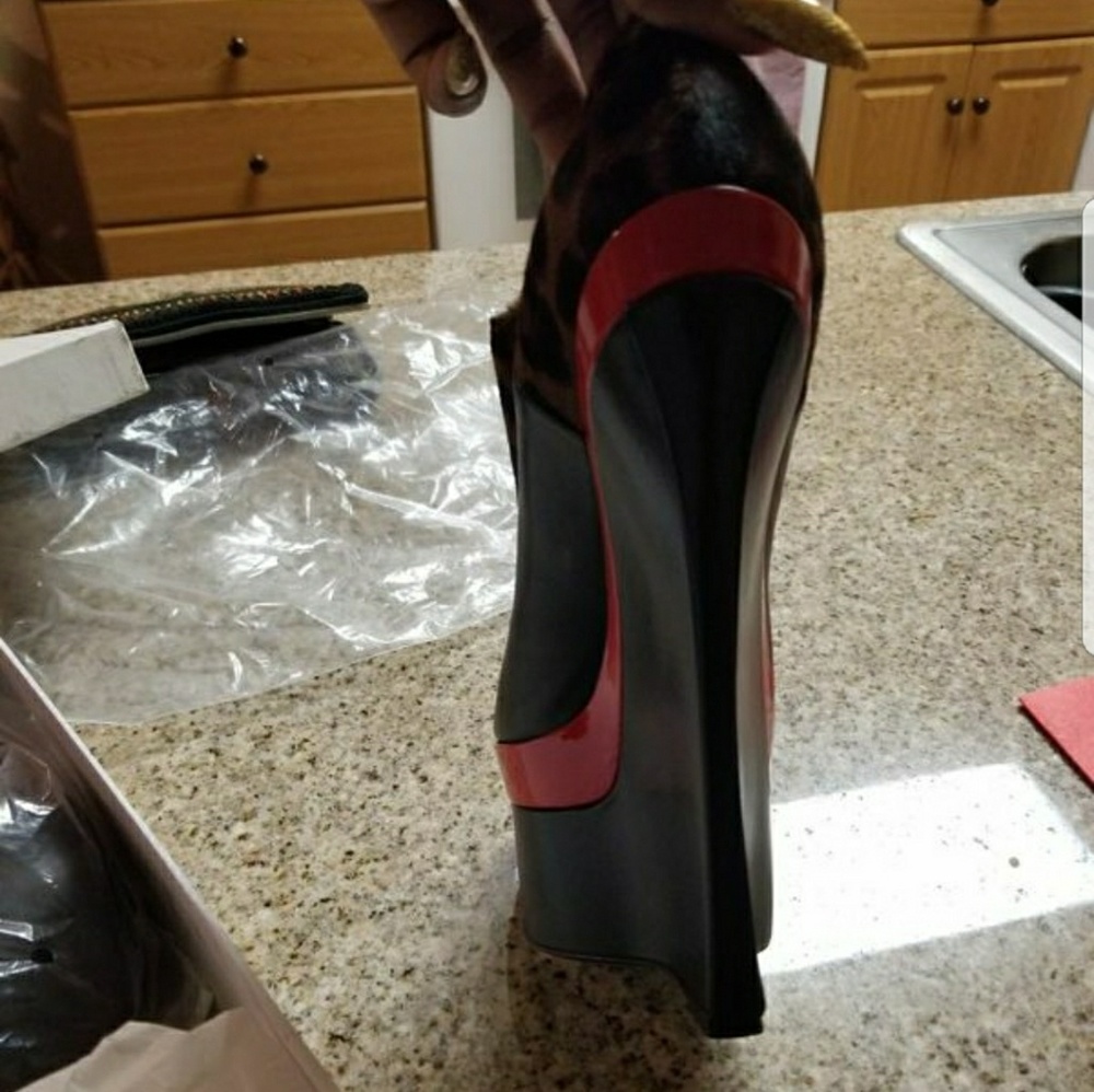 Versace booties - Picture 3 of 5